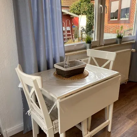 Ferienbungalow Mit Terrasse Vorteilspreis Waehrend Neubau Tatil Evi Fehmarn